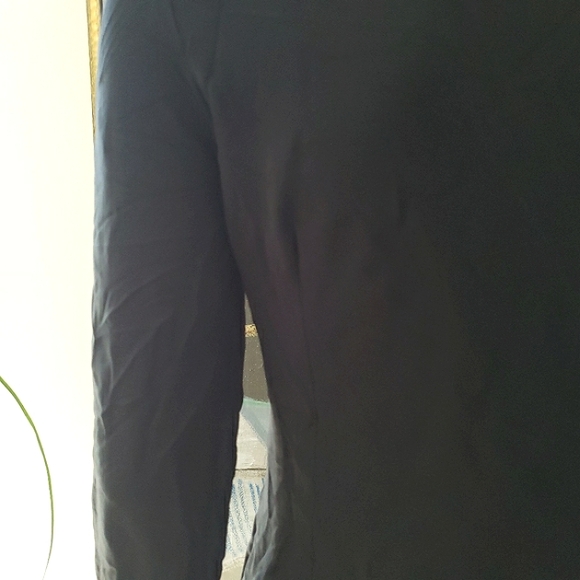 Laurèl Jeans | Mesh Button-down Shirt - Picture 10 of 14